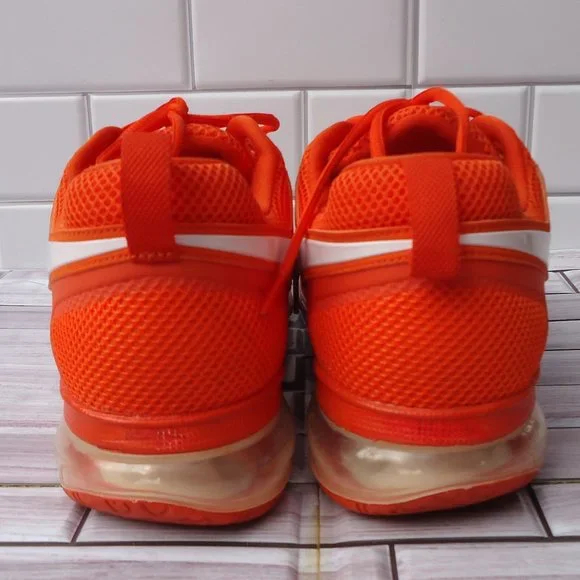 SIZE 13. NIKE Fingertrap Max running athletic sneakers shoes.